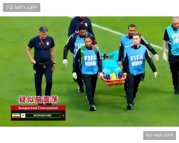 裁判沟通系统如何影响VAR判罚的准确性与争议解读